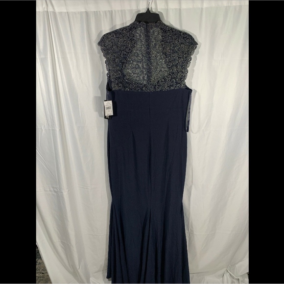 NWT $228 XSCAPE Lace Inset Mermaid Gown Navy‎ Blue - Picture 6 of 8